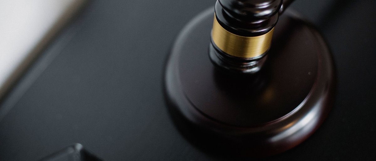 Leilão judicial x extrajudicial: qual a diferença e por que isso importa